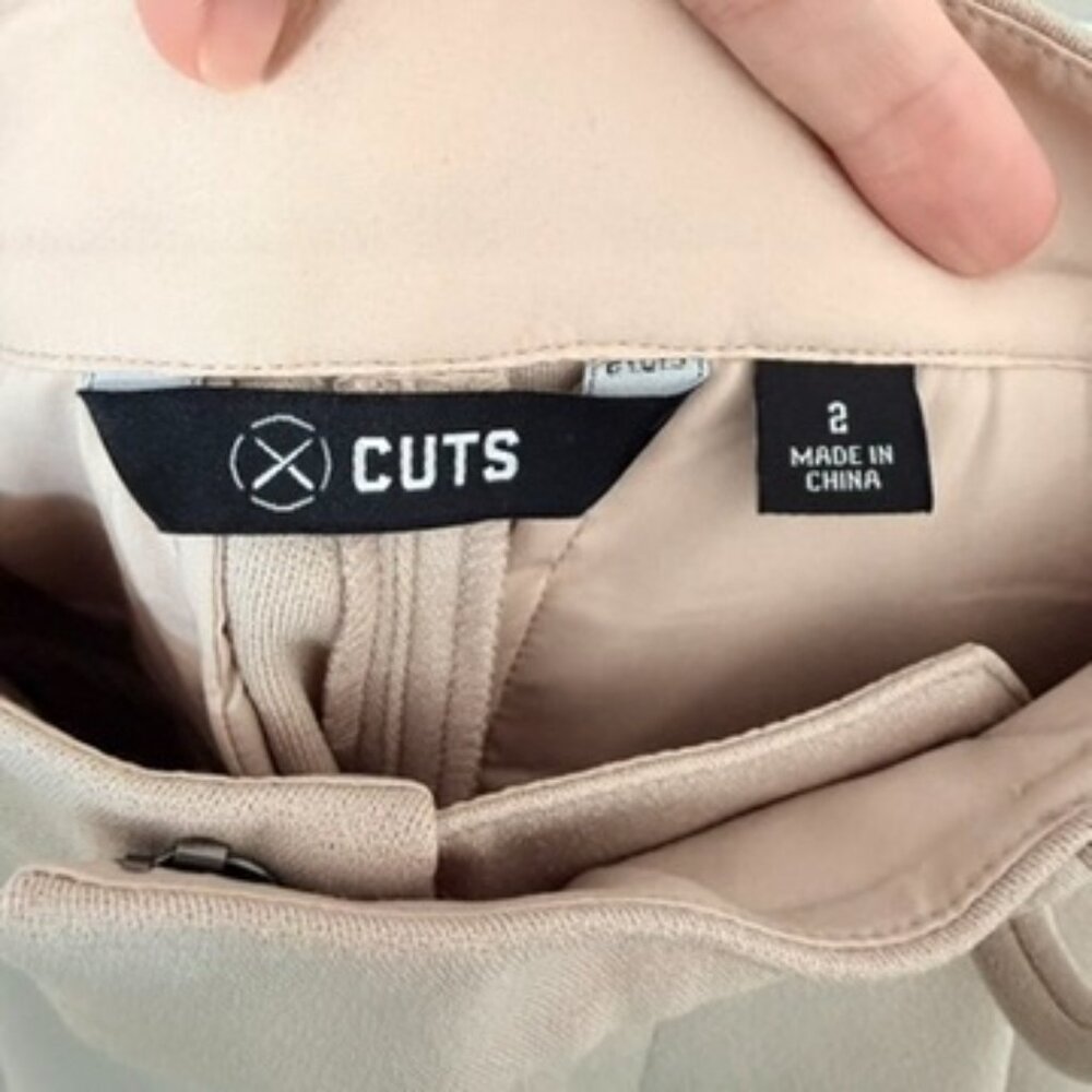 Winter-heavy Beige trousers - Essential Pants from Cuts - Picture 3 of 4